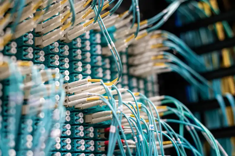 Leader Fibre Optique — Raccordement fibre complexe Bretagne & Normandie